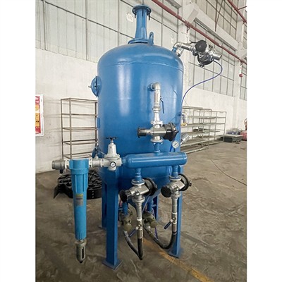 WLD đang thử nghiệm buồng phun cát tại xưởng